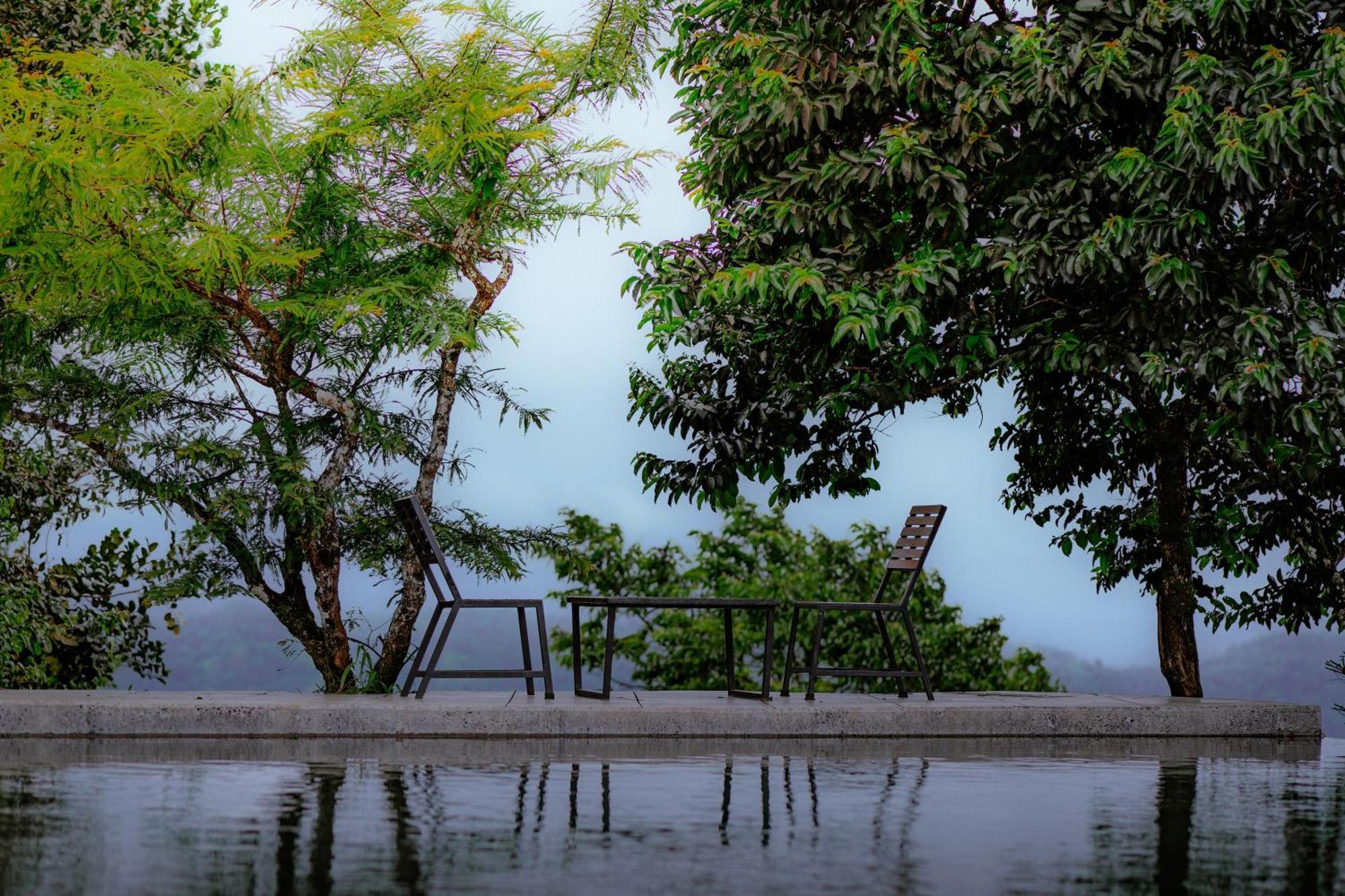 Haze And Kites Resort Munnar Luaran gambar